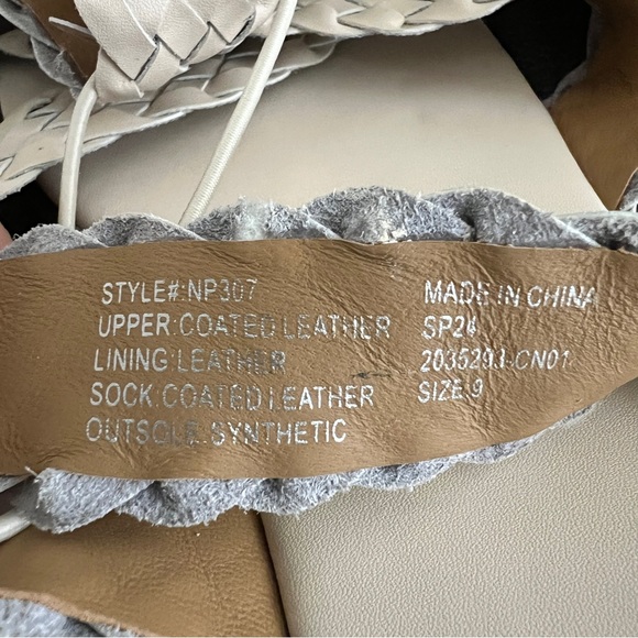 Madewell The Mena Woven Leather Slide Sandal in Ecru - Picture 7 of 7